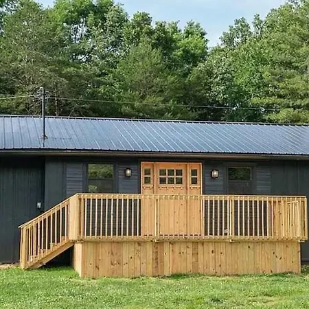 Black Butte - Lux Family Cabin With Games & Firepit